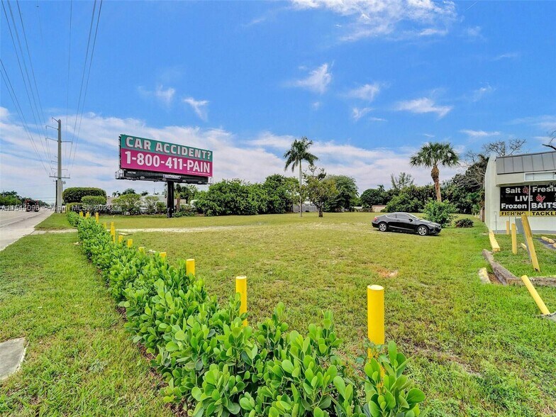 More Photos Of 3325 Griffin Rd, Fort Lauderdale Freestanding For Lease