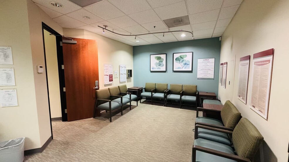 More Photos Of 13768 Roswell Ave, Chino Medical For Lease