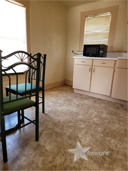 More Photos Of 1601 NW Cache Rd, Lawton Hospitality For Sale