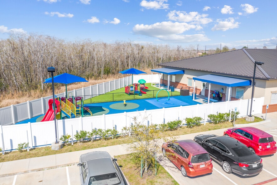 More Photos Of 3547 McHard Rd, Pearland Daycare Center For Sale