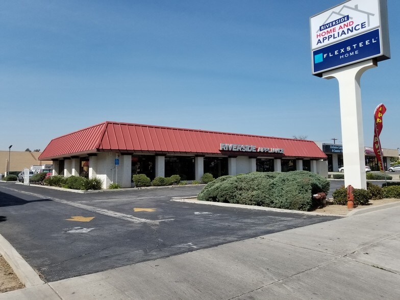 More Photos Of 10015 Magnolia Ave, Riverside Freestanding For Sale