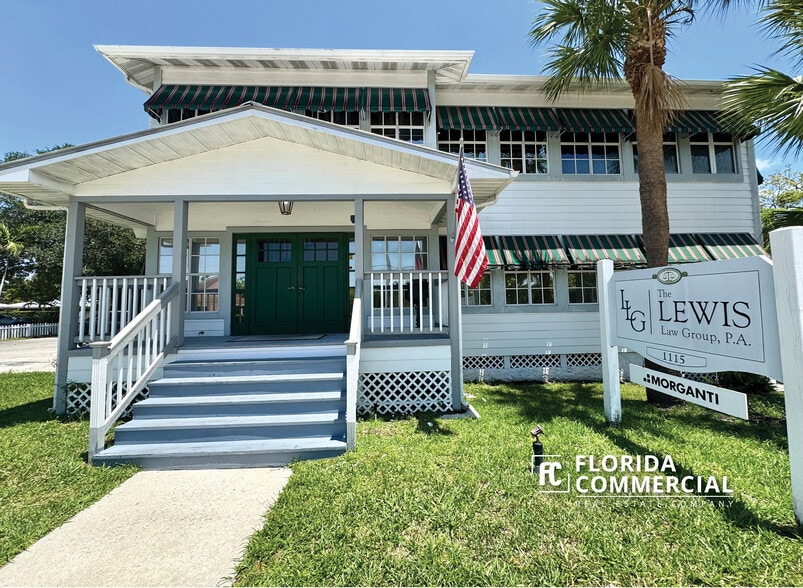 More Photos Of 1115 SE Ocean Blvd, Stuart Office Residential For Sale