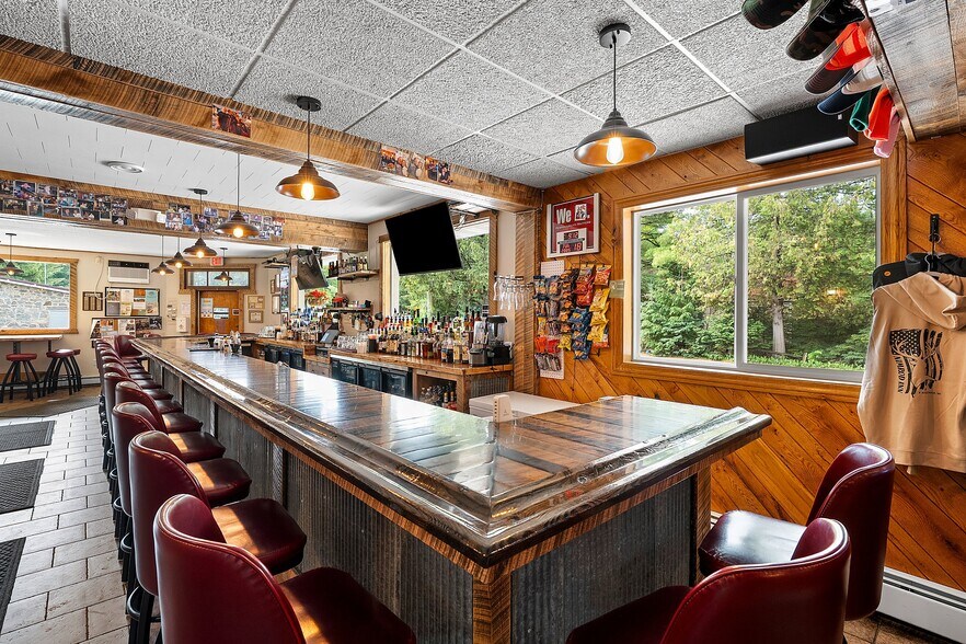 More Photos Of N12808 Northway Dr, Athelstane Restaurant For Sale