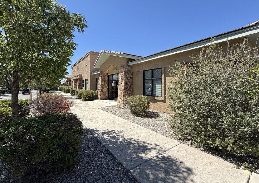 More Photos Of , Rio Rancho Office For Sale