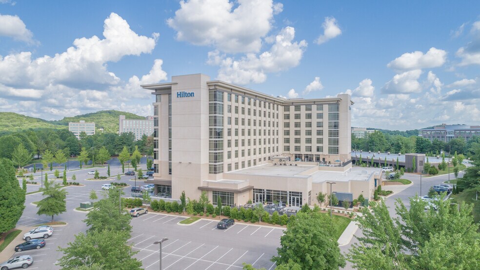 More Photos Of 5000 Meridian Blvd, Franklin Unknown For Lease