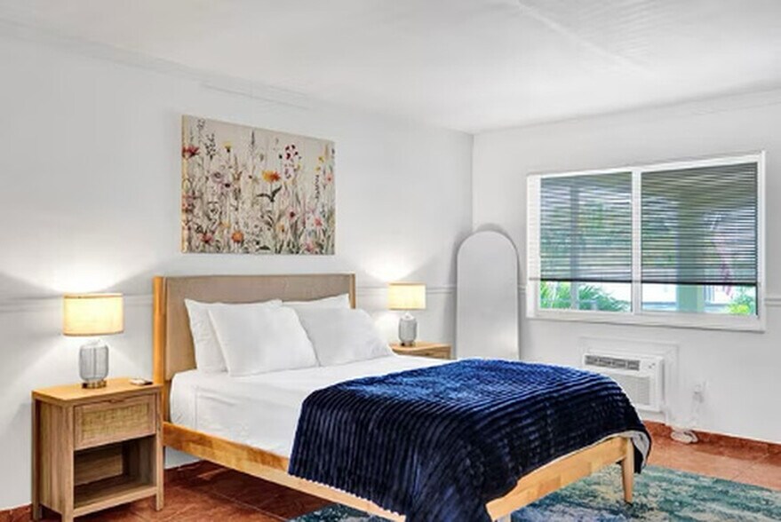 More Photos Of 911 N Federal Hwy, Lake Worth Apartments For Sale
