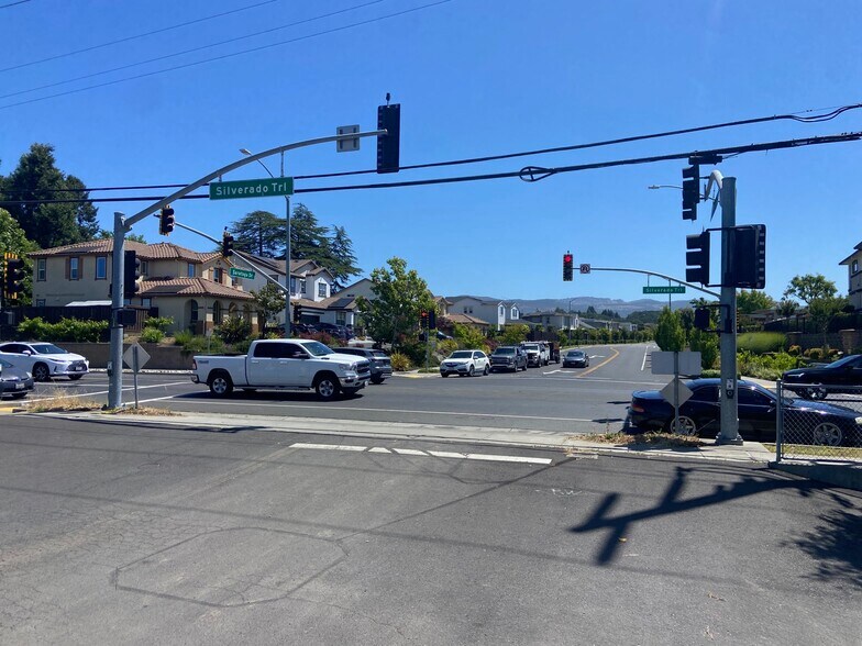 More Photos Of 476 Soscol Ave, Napa Land For Lease