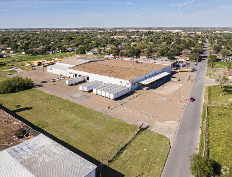 More Photos Of 320 S Utah Ave, Weslaco Warehouse For Lease