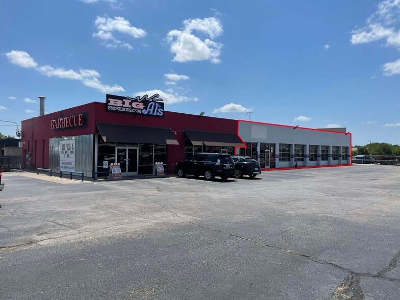 Primary Photo Of 3317 Inwood Rd, Dallas Auto Repair For Lease
