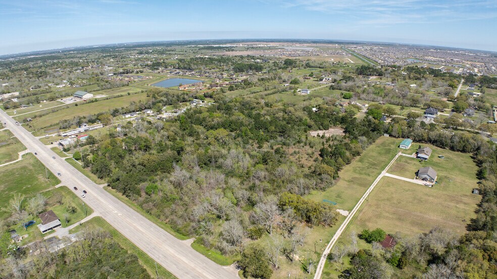 More Photos Of 2701 Fm 646 Rd, Santa Fe Land For Sale