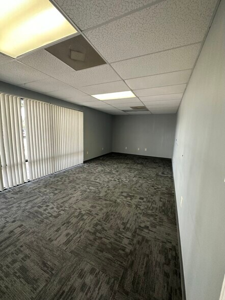 More Photos Of 2525 Drane Field Rd, Lakeland Unknown For Sale