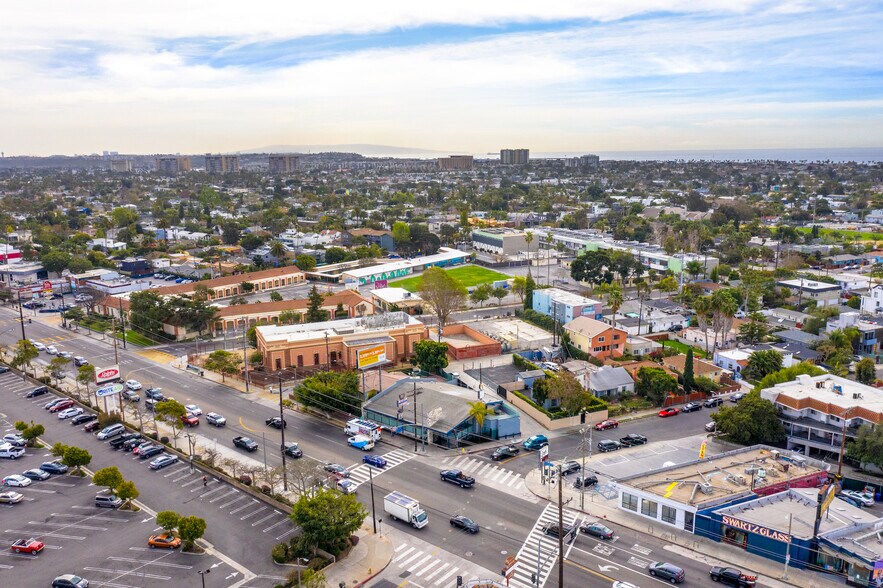 More Photos Of 845 Lincoln Blvd, Venice Office For Lease