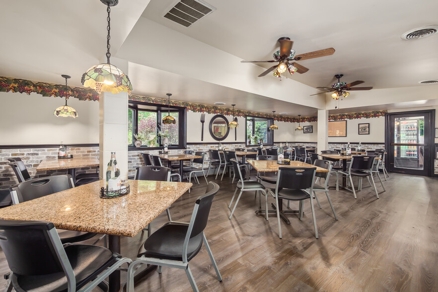 More Photos Of 270 E Northampton St, Bath Restaurant For Sale