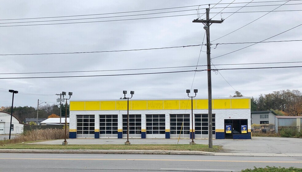 Primary Photo Of 174 Market St, Potsdam Freestanding For Sale