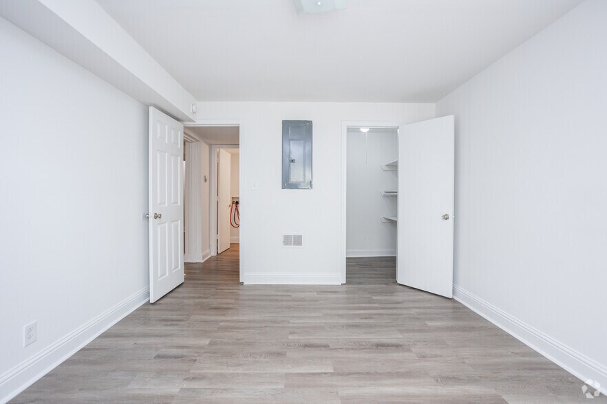 More Photos Of 1895 Clinton Rd, Macon-Bibb Apartments For Sale