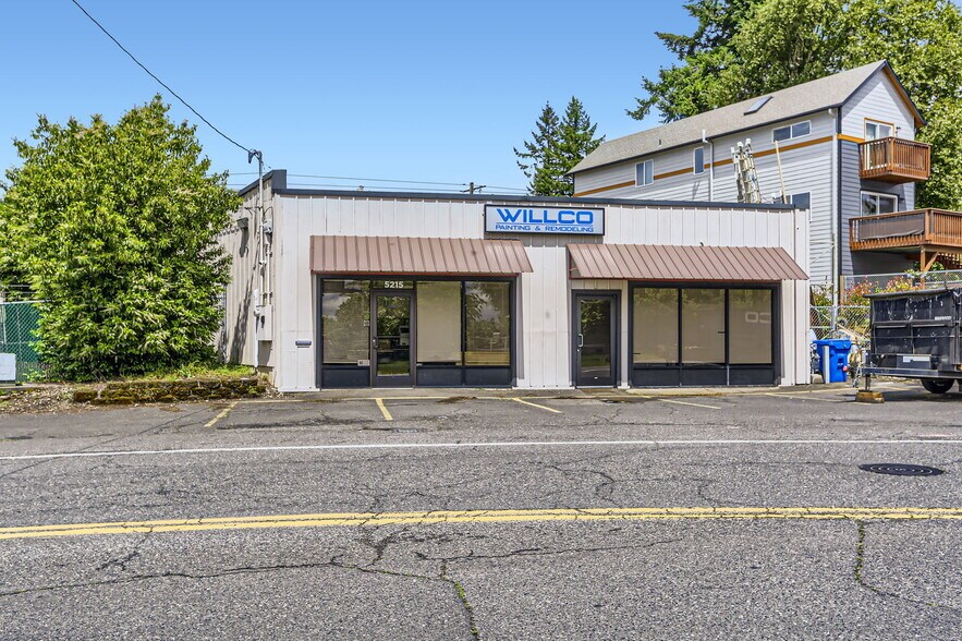 More Photos Of 5215 SE Flavel Dr, Portland Freestanding For Lease