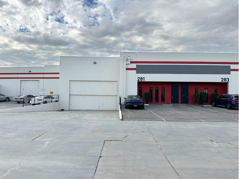 More Photos Of 241-317 E Redondo Beach Blvd, Gardena Unknown For Lease