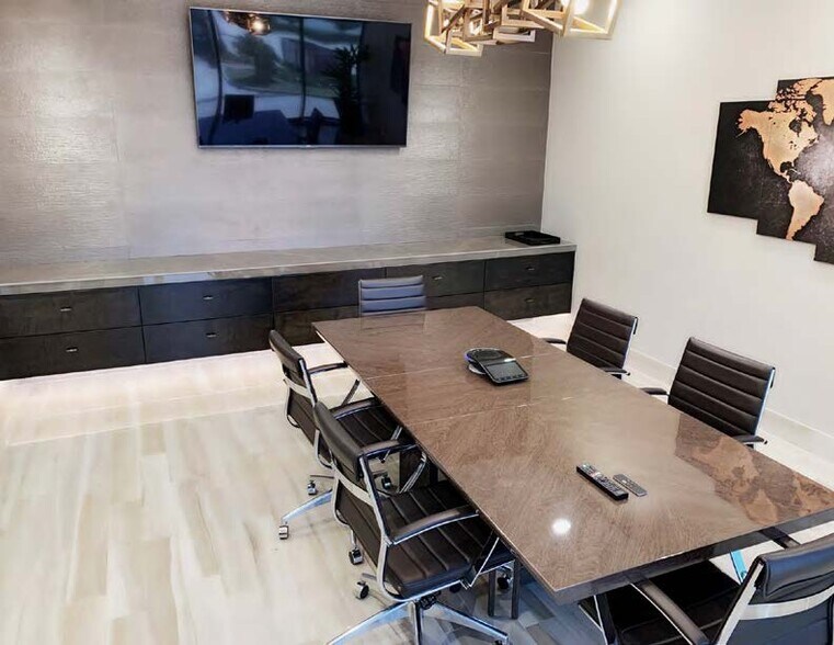 More Photos Of 5400 Pointe West Cir, Richmond Unknown For Lease