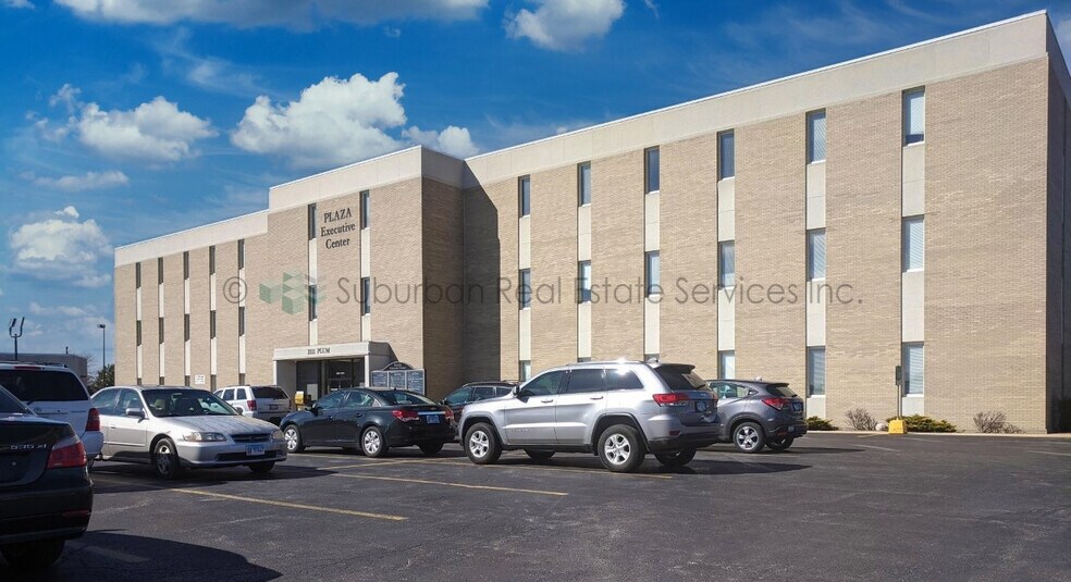 Primary Photo Of 2111 Plum St, Aurora Office For Sale
