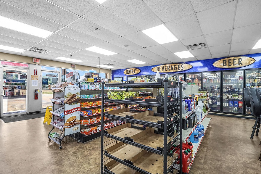 More Photos Of 201 US Highway 1 Byp S, Louisville General Retail For Sale