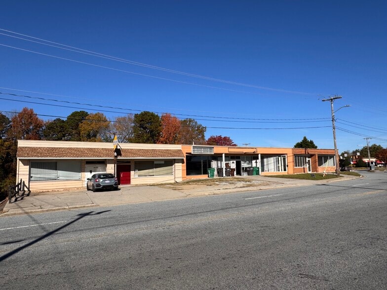 Primary Photo Of 1231 Montlieu Ave, High Point Warehouse For Sale