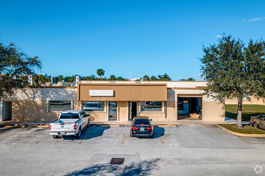 More Photos Of 234-288 SW 12th Ave, Deerfield Beach Light Manufacturing For Lease