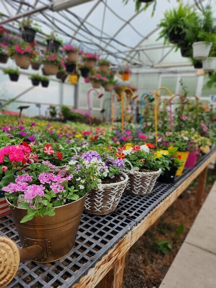 More Photos Of 1814 Iron Bridge Rd, Hustontown Contractor Storage Yard For Sale