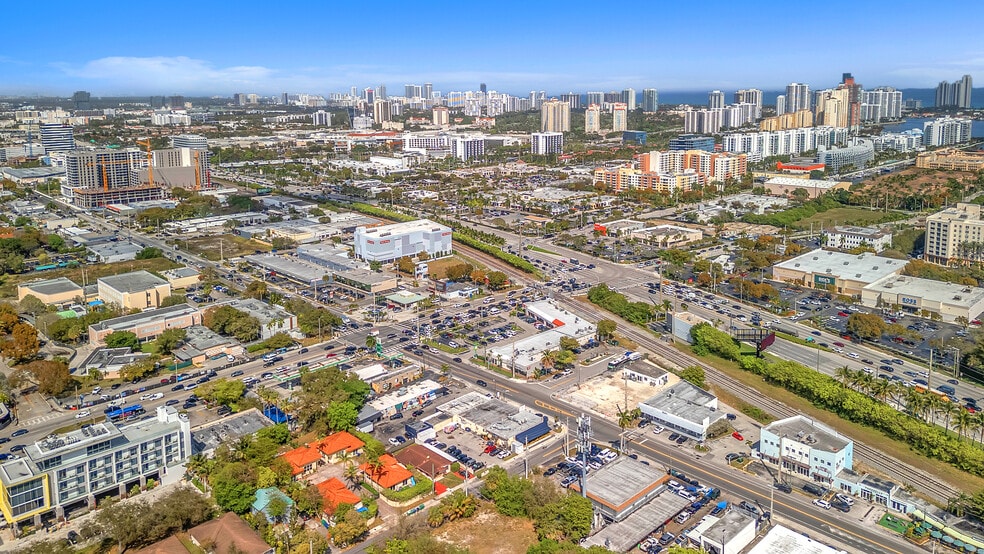 More Photos Of 18480-18484 W Dixie Hwy, North Miami Beach Unknown For Lease