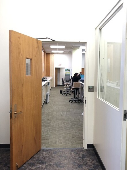 More Photos Of 4 Plaza Way, Fairhaven Bank For Lease
