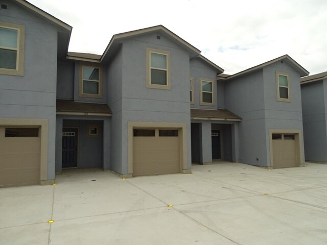More Photos Of 14111 Fratelli Rd, San Antonio Apartments For Sale
