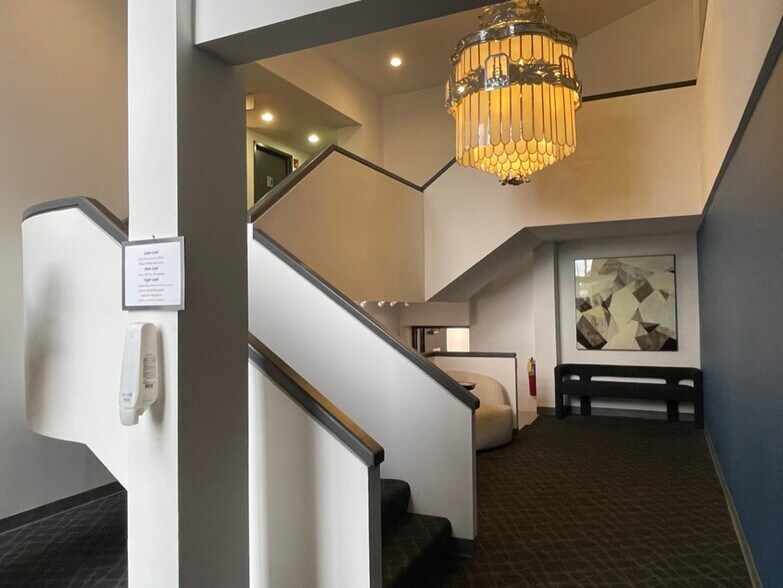 More Photos Of 199 Elm St, New Canaan Medical For Sale