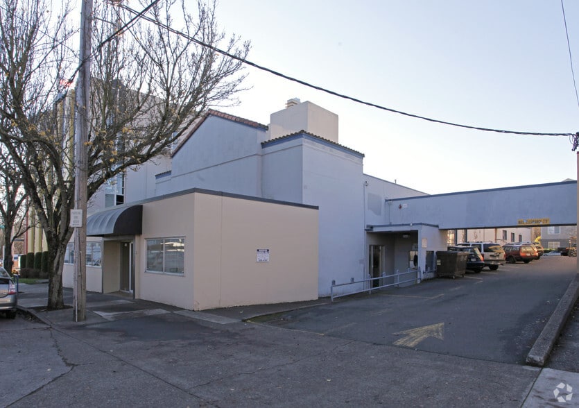 More Photos Of 401-411 NE 19th Ave, Portland Unknown For Lease