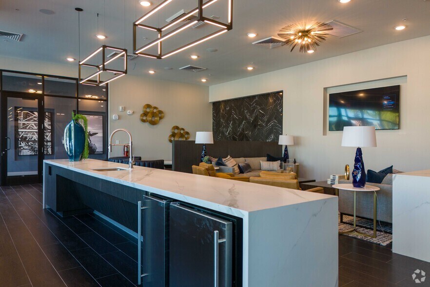 More Photos Of 1300 Hendricks Ave, Jacksonville Apartments For Lease