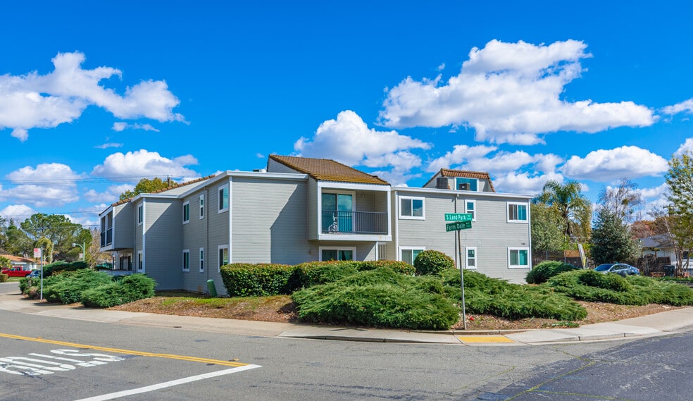 Primary Photo Of 7259 S Land Park Dr, Sacramento Apartments For Sale