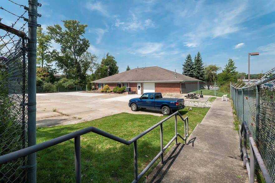 More Photos Of 1848 State Route 59, Kent Office For Sale