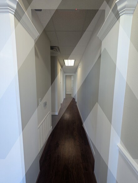 More Photos Of 2219 Sawdust Rd, The Woodlands Medical For Sale