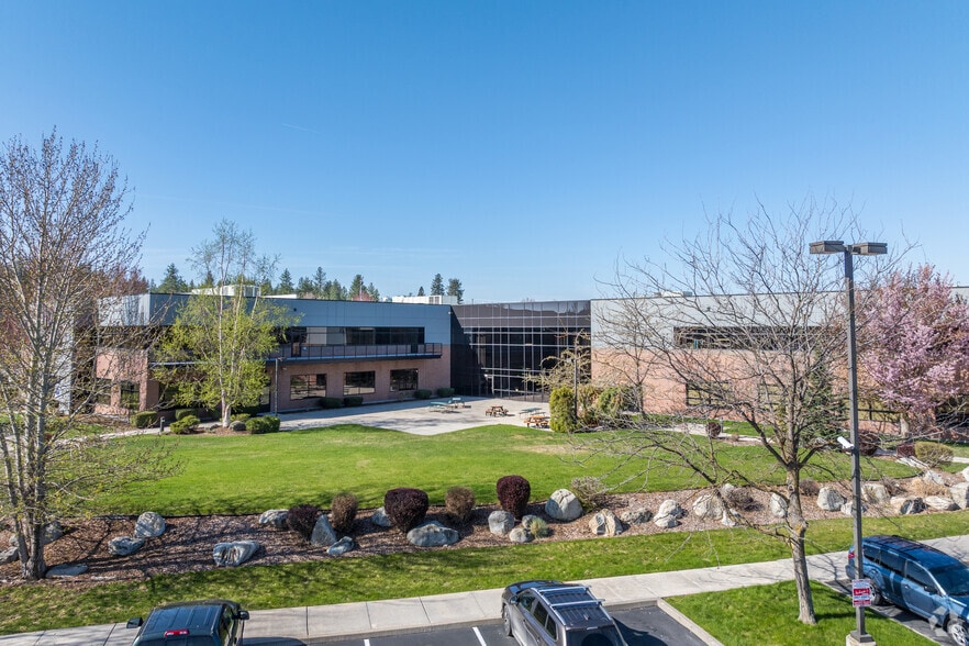 More Photos Of 12825 E Mirabeau Pky, Spokane Valley Research And Development For Lease