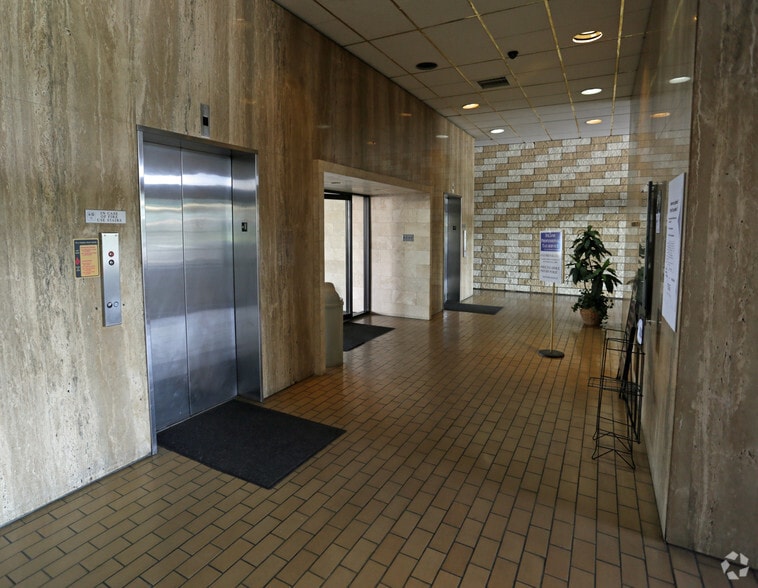 More Photos Of 255 N D St, San Bernardino Office For Lease