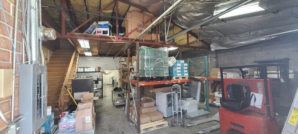 More Photos Of 2585 S State St, Salt Lake City Unknown For Lease