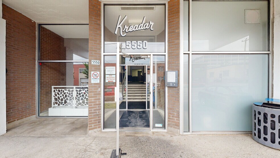 Primary Photo Of 5550 Rue Fullum, Montréal Loft Creative Space For Lease
