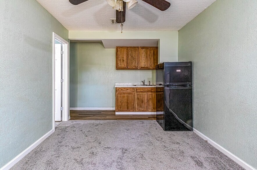 More Photos Of 229 Bishop, Livingston Apartments For Sale