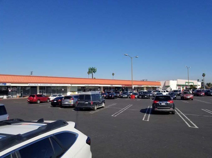 Primary Photo Of 125-309 W Pleasant Valley Rd, Oxnard Unknown For Lease