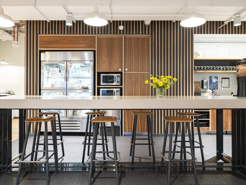 More Photos Of 44 Montgomery St, San Francisco Office For Lease