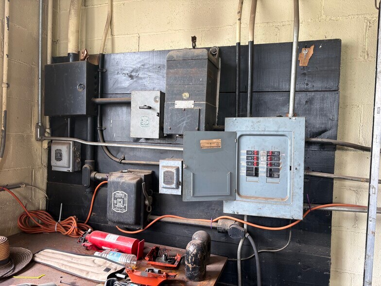 More Photos Of 2730 State Route 12B, Deansboro Auto Dealership For Sale