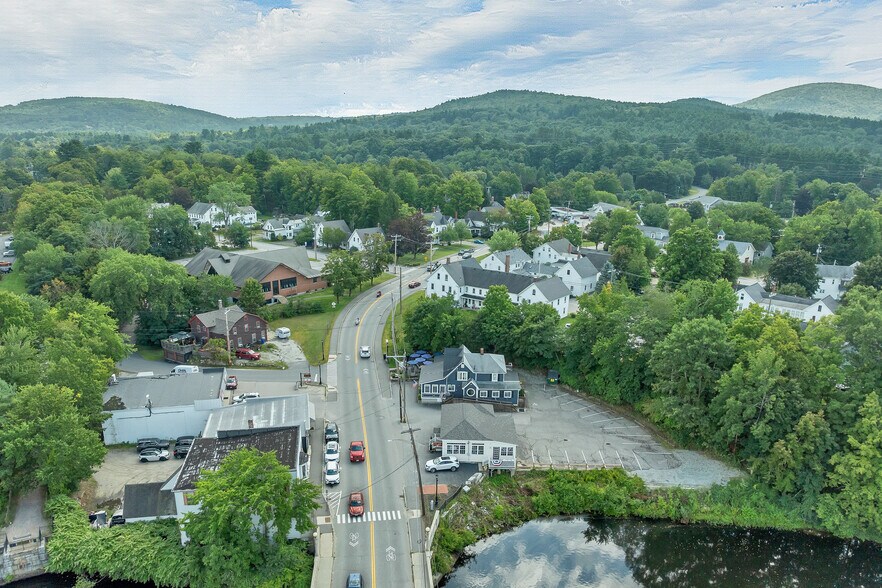 More Photos Of 40 Main St, Goffstown Restaurant For Sale