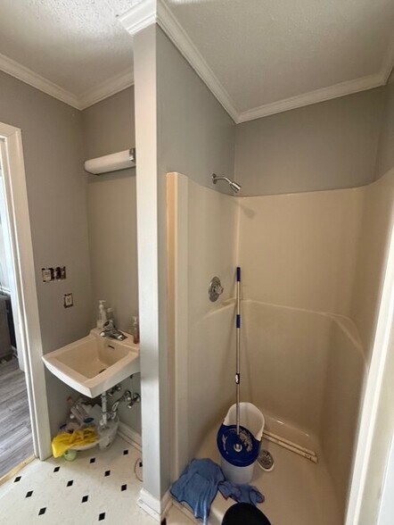 More Photos Of 111 Naylor St, Salisbury Office For Sale