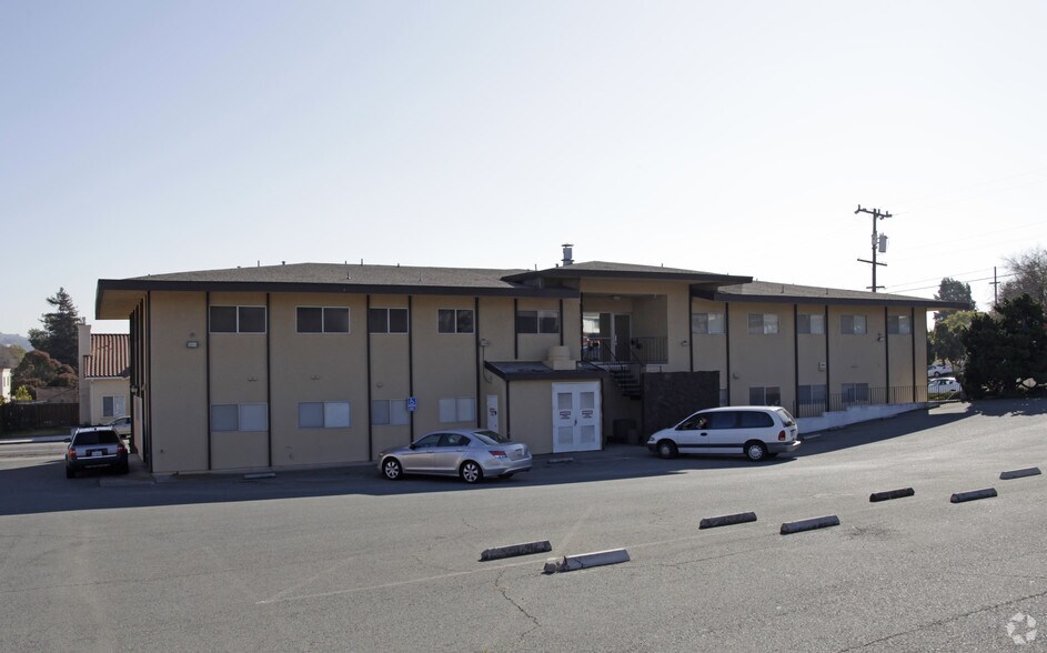 More Photos Of 1320 Apple Ave, Hayward Medical For Lease