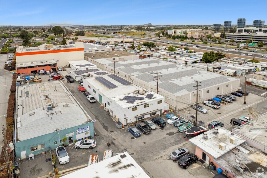 More Photos Of 240 Harbor Blvd, Belmont Manufacturing For Sale