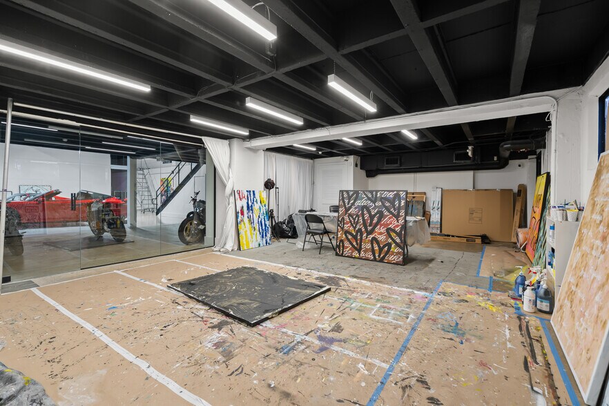 More Photos Of 2041-2045 NW 1st Ave, Miami Light Manufacturing For Lease