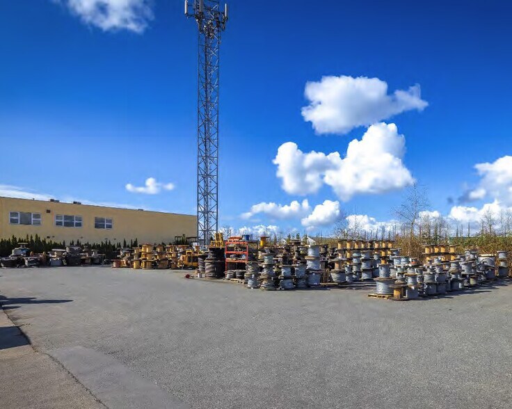 More Photos Of 10167 199 B St, Langley Twp Warehouse For Lease
